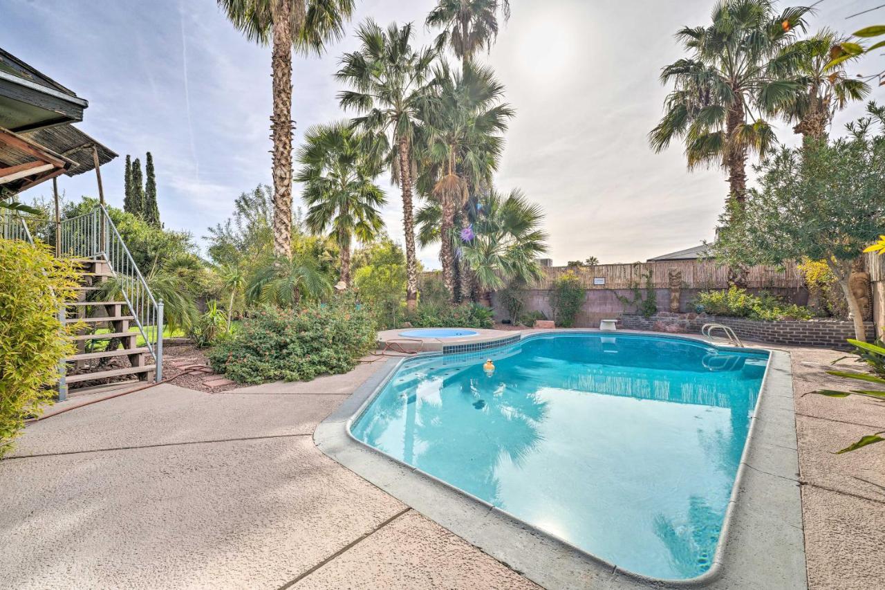 Vegas Oasis Home With Pool And Spa 7 Miles To Strip لاس فيغاس المظهر الخارجي الصورة