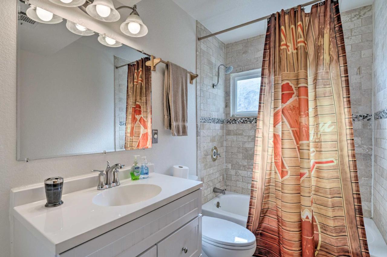 Vegas Oasis Home With Pool And Spa 7 Miles To Strip لاس فيغاس المظهر الخارجي الصورة