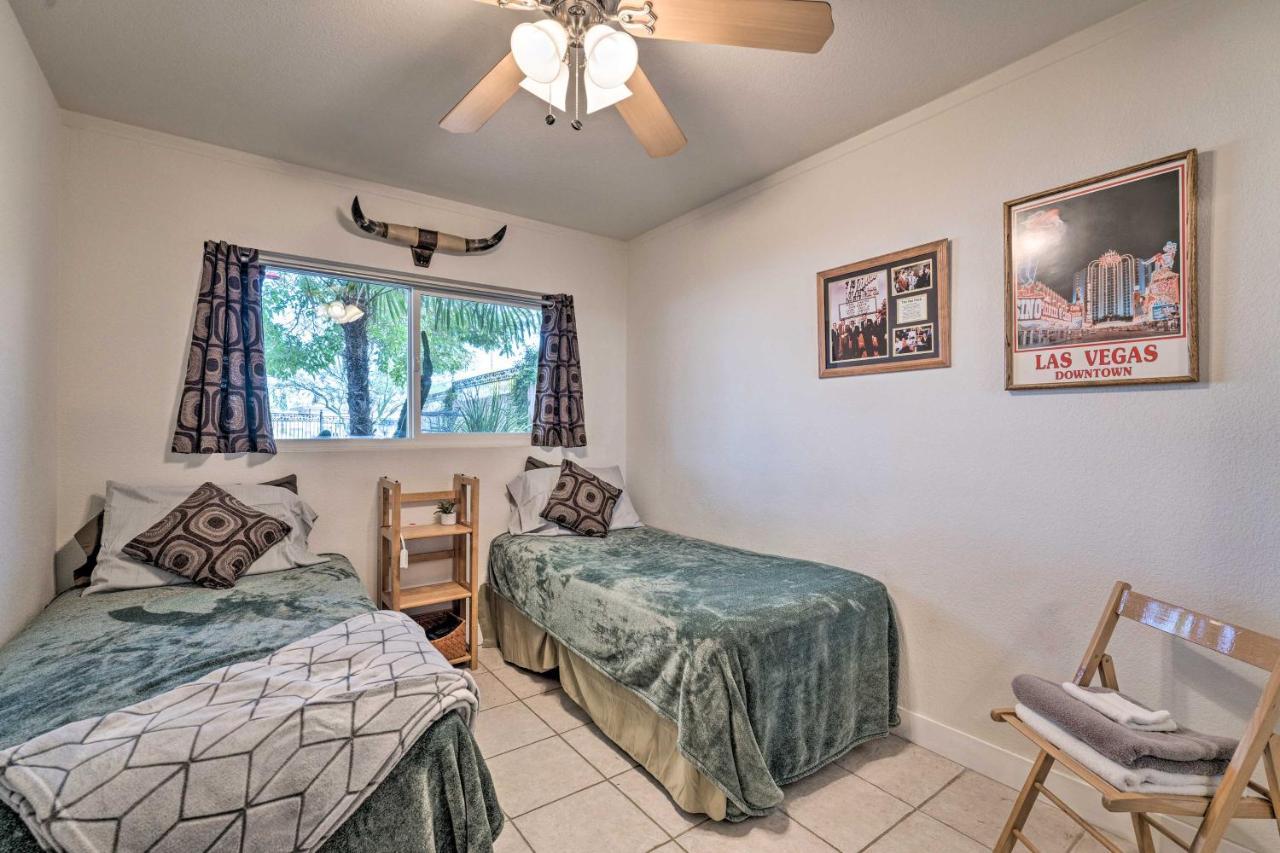 Vegas Oasis Home With Pool And Spa 7 Miles To Strip لاس فيغاس المظهر الخارجي الصورة