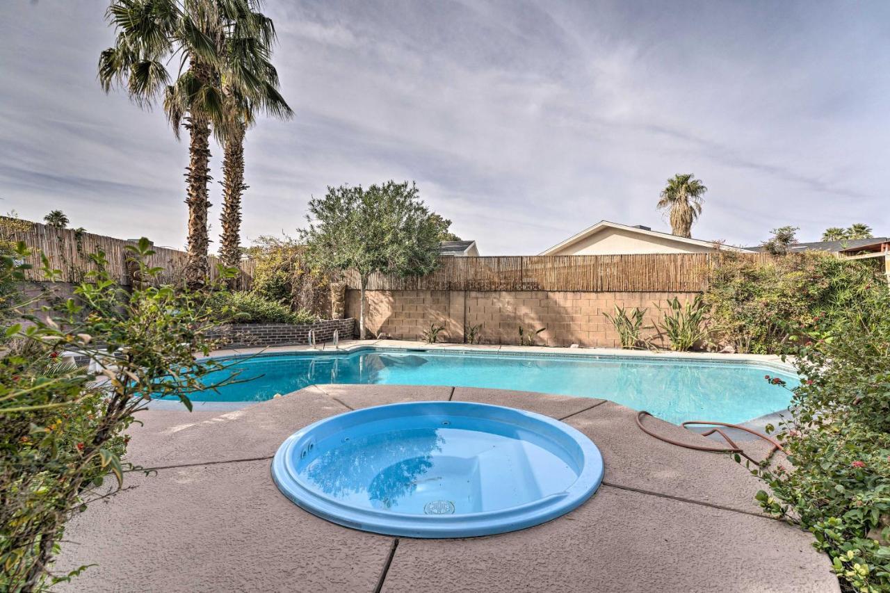 Vegas Oasis Home With Pool And Spa 7 Miles To Strip لاس فيغاس المظهر الخارجي الصورة